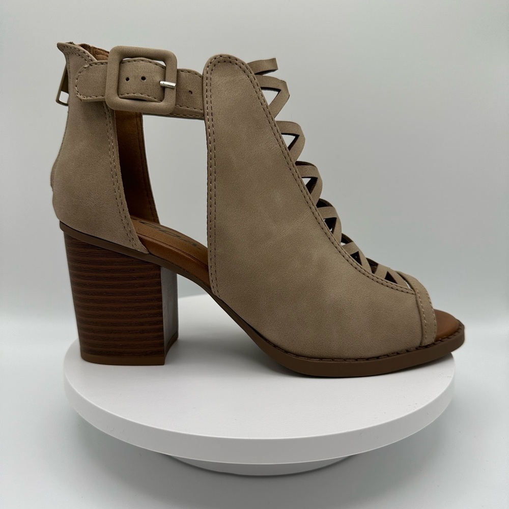SODA “Aran” Bootie, NIB, Size 6